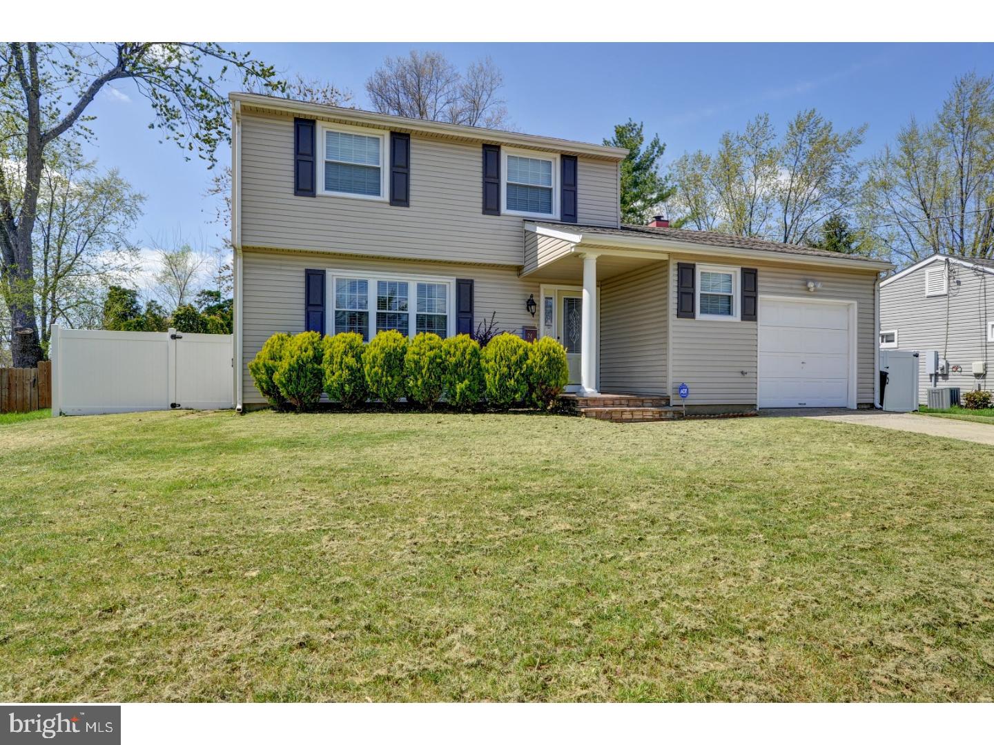 24 Shellflower Lane Hamilton Square, NJ 08690 - Photo 1 of 22 Gallery Image 1