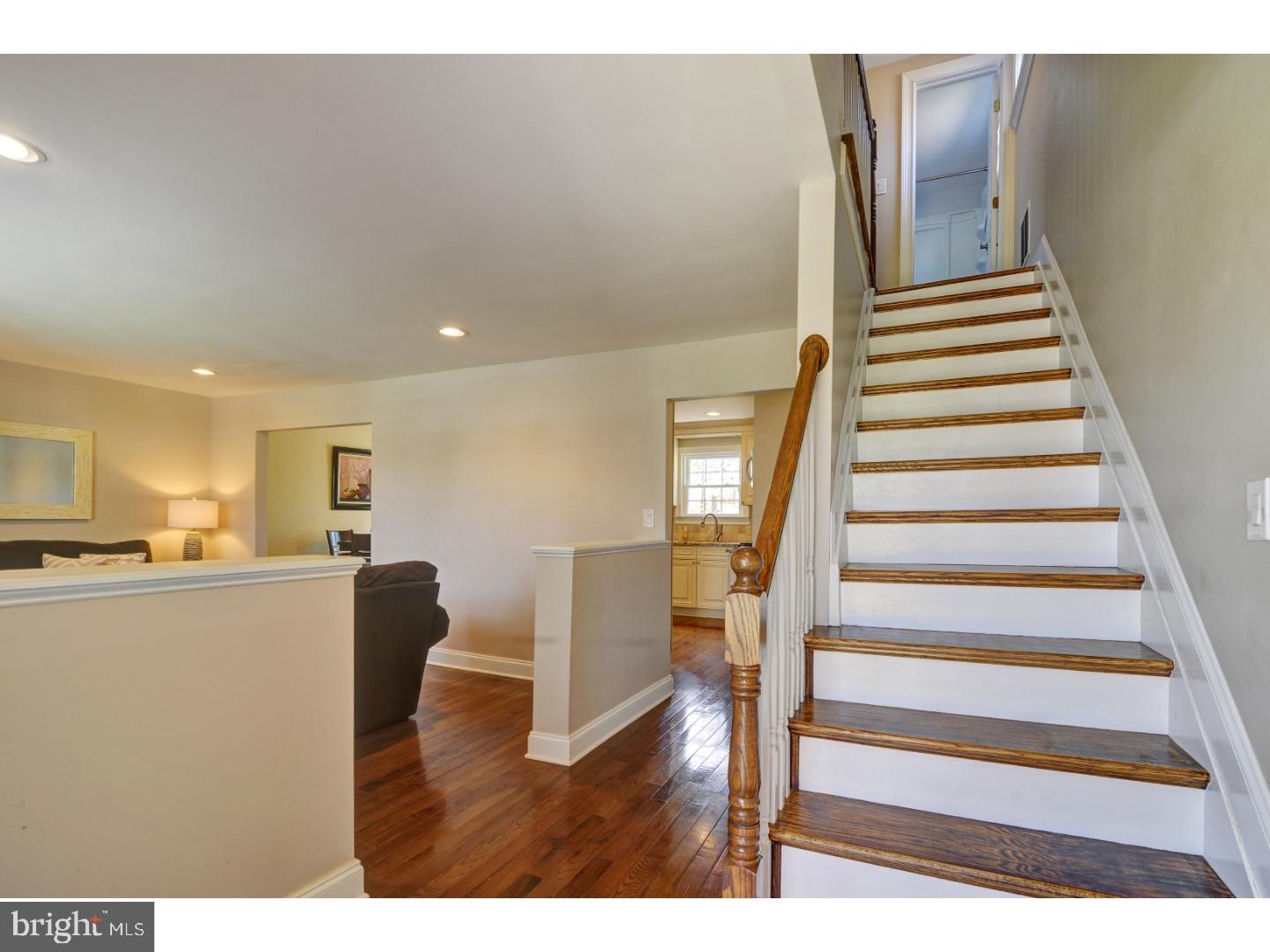 24 Shellflower Lane Hamilton Square, NJ 08690 - Photo 3 of 22 Gallery Image 3