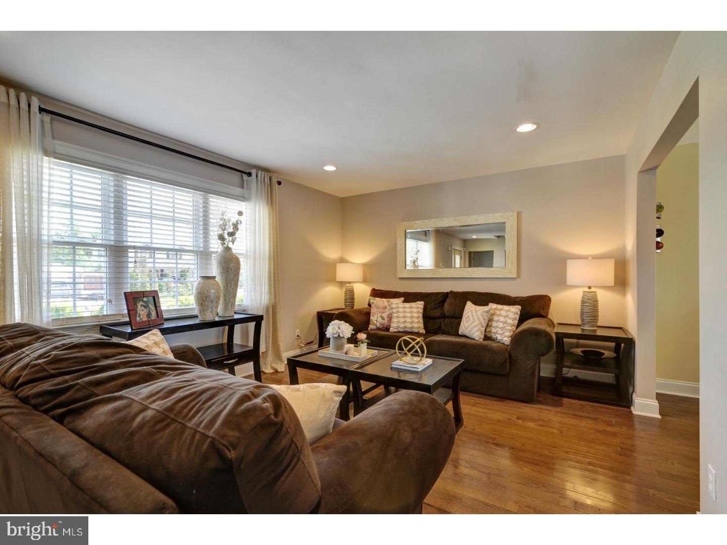 24 Shellflower Lane Hamilton Square, NJ 08690 - Photo 5 of 22 Gallery Image 5