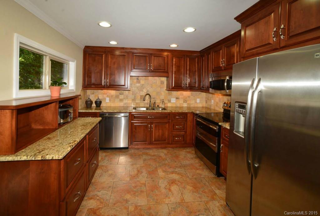 4739 Rounding Run Road Charlotte, NC 28277 - Photo 8 of 24