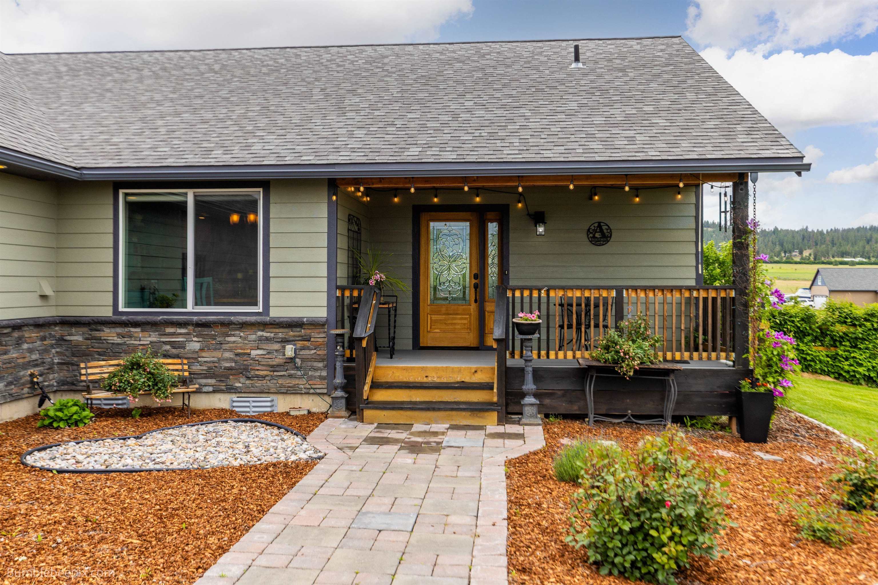 21407 North Spotted Road Deer Park, WA 99006 - Photo 2 of 36