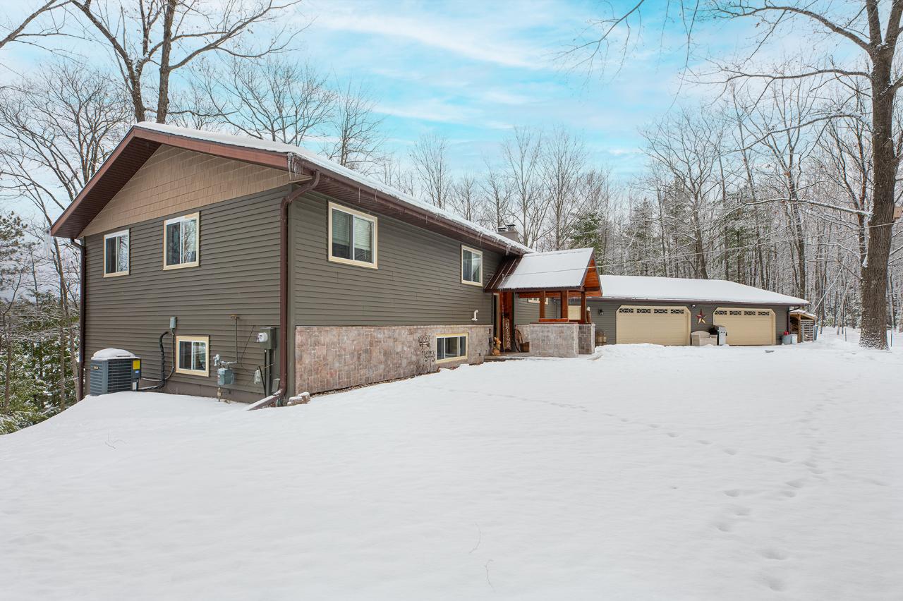 2918 Green Bass Road Rhinelander, WI 54501 - Photo 5 of 43 Gallery Image 5