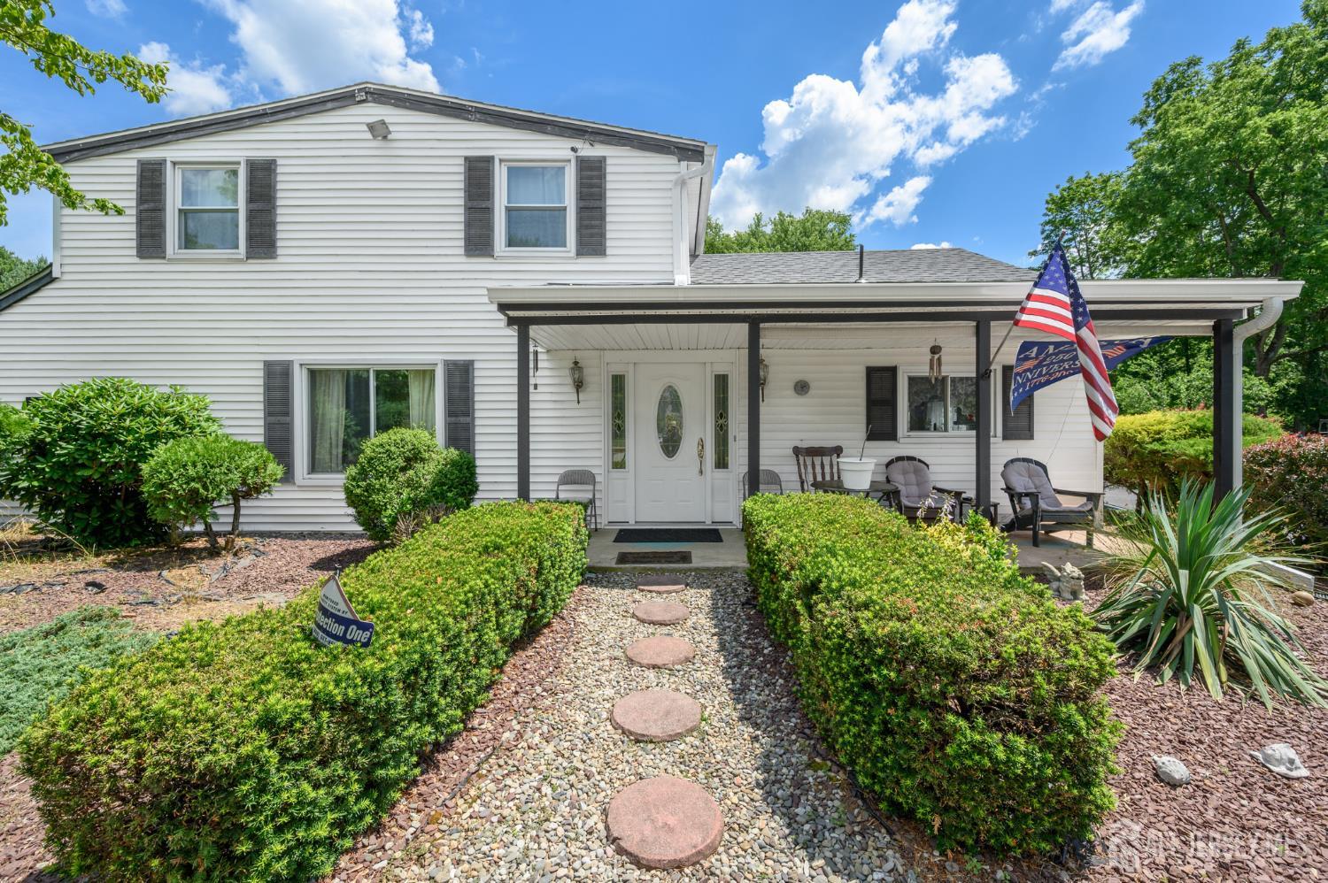 482 Stagecoach Road Millstone Township, NJ 08510 - Photo 2 of 45