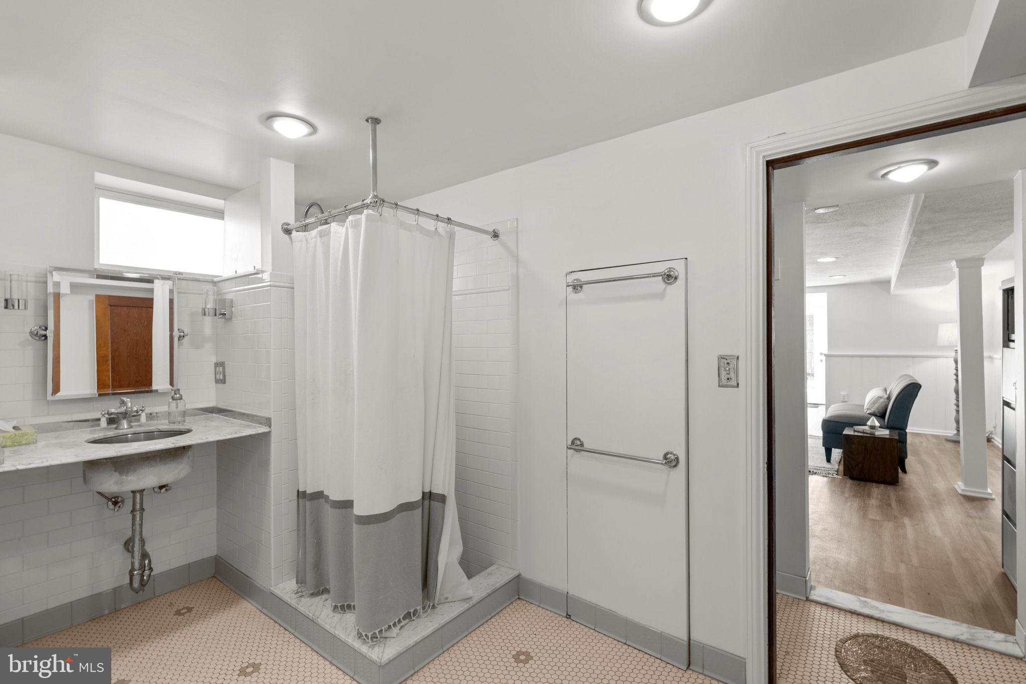 422 Pershing Drive Silver Spring, MD 20910 - Photo 29 of 37
