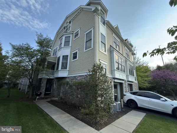 $765,000 | 211 Holland Avenue, Ardmore, PA 19003