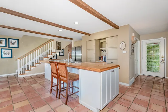 $1,195,000 | 5284 Harvey Road, Caledonia, IL 61011