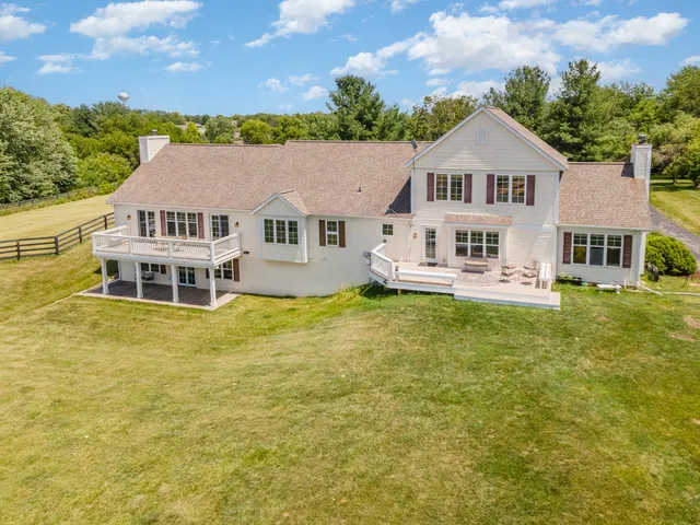 $1,195,000 | 5284 Harvey Road, Caledonia, IL 61011