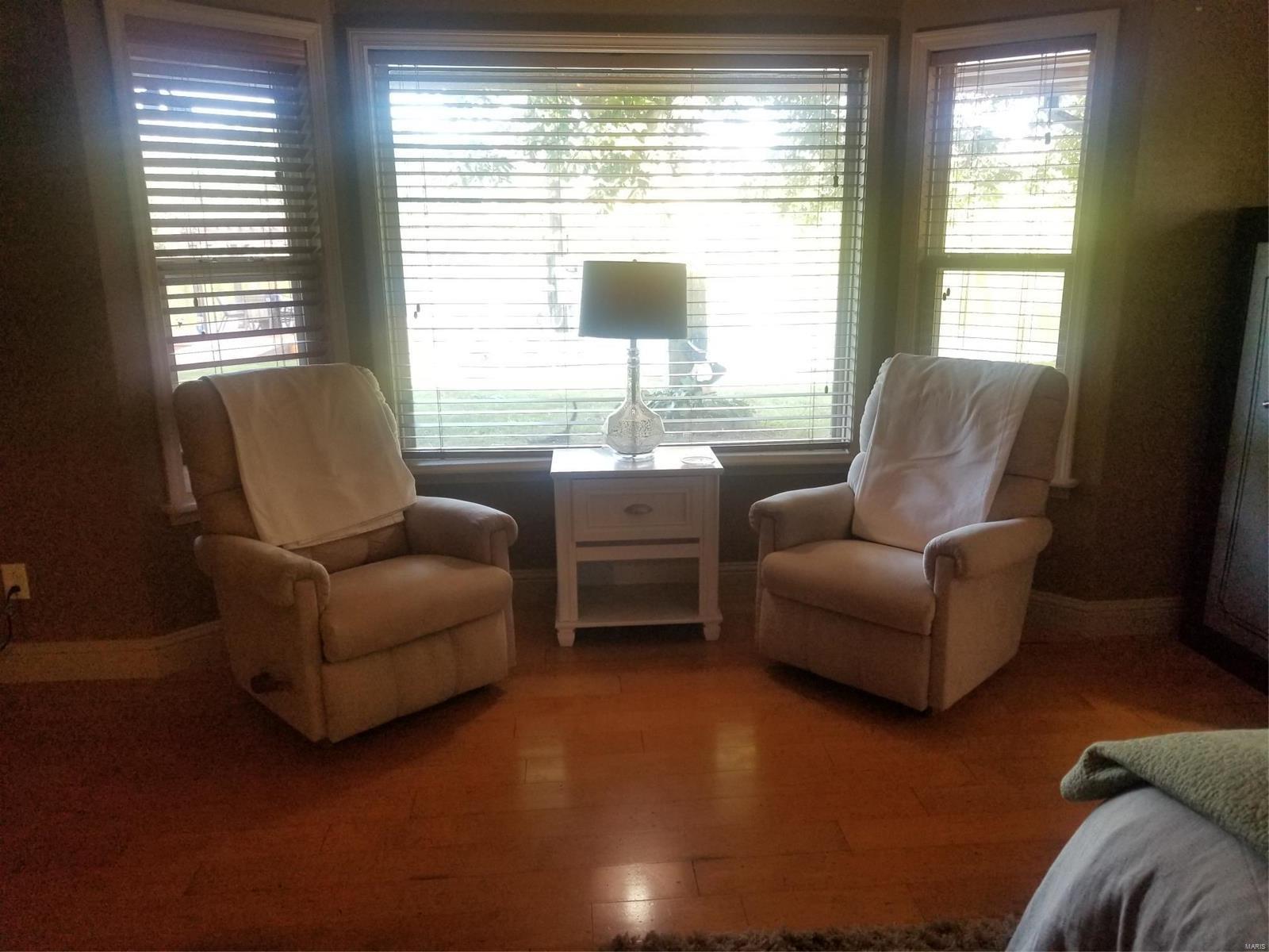 17126 Lark Road Nashville, IL 62263 - Photo 11 of 47 Gallery Image 11