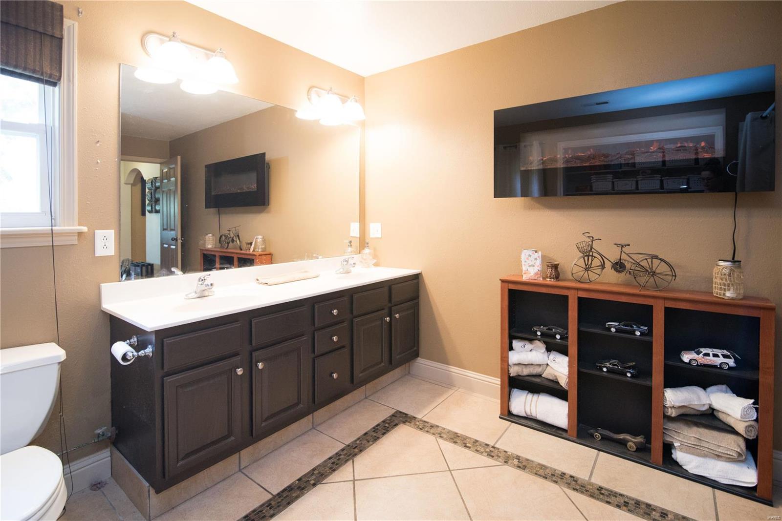 17126 Lark Road Nashville, IL 62263 - Photo 12 of 47 Gallery Image 12