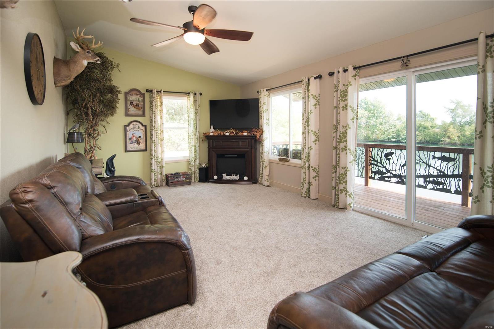 17126 Lark Road Nashville, IL 62263 - Photo 18 of 47 Gallery Image 18