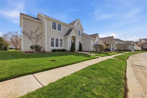 $735,000 | 792 Thunder Hill Drive, O'Fallon, MO 63368