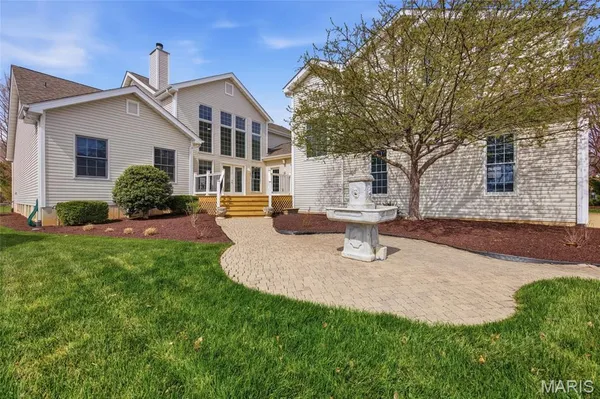 $735,000 | 792 Thunder Hill Drive, O'Fallon, MO 63368