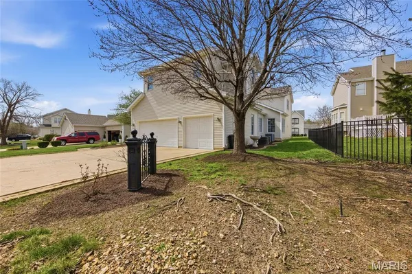 $735,000 | 792 Thunder Hill Drive, O'Fallon, MO 63368