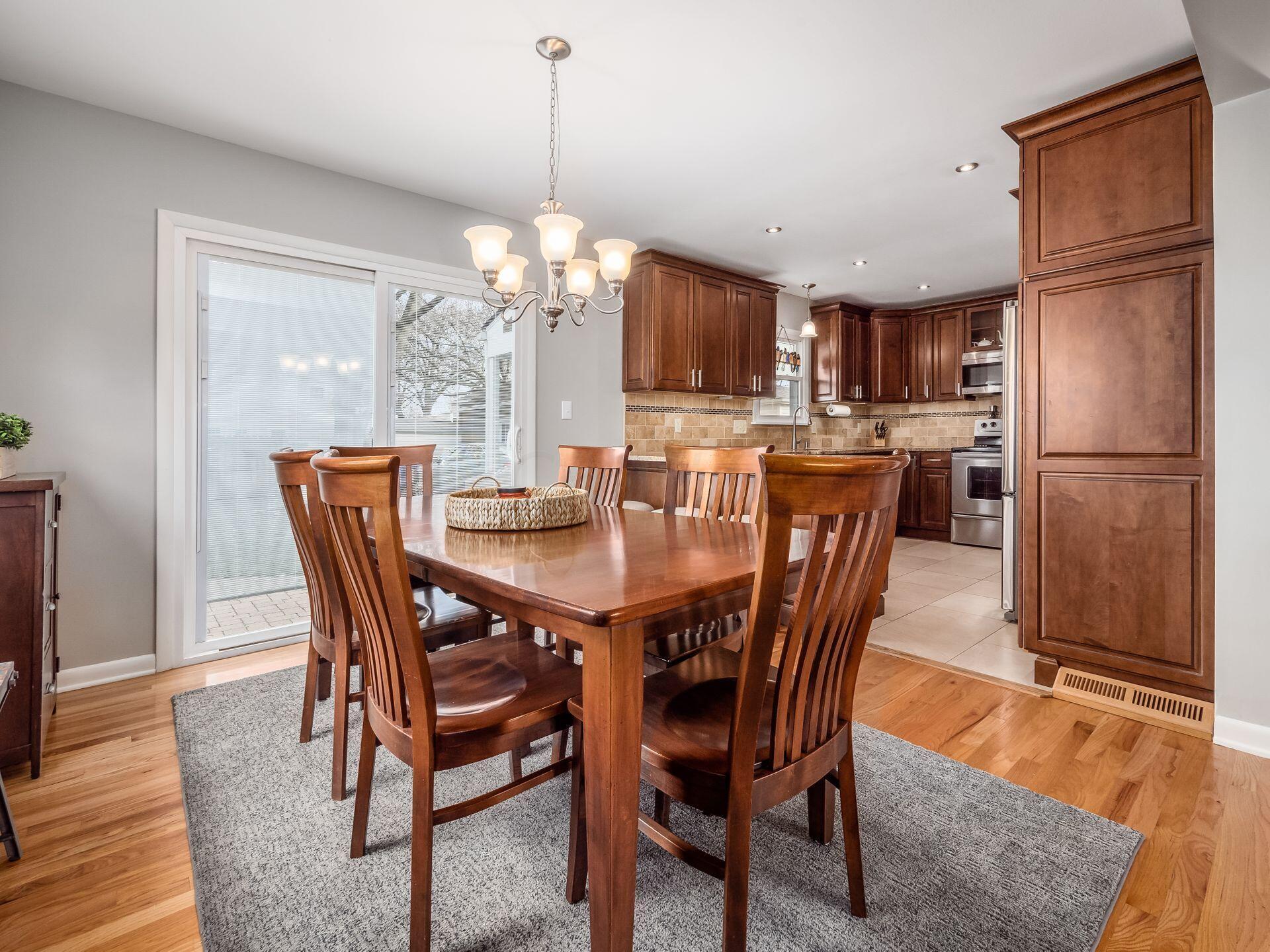 2622 Brandon Road Columbus, OH 43221 - Photo 8 of 33 Dining