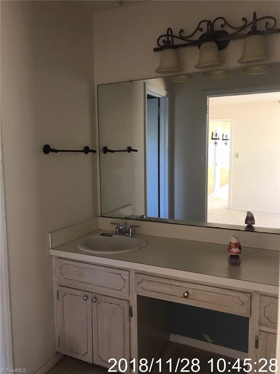 5113 McConnell Road Whitsett, NC 27377 - Photo 24 of 30 Gallery Image 24