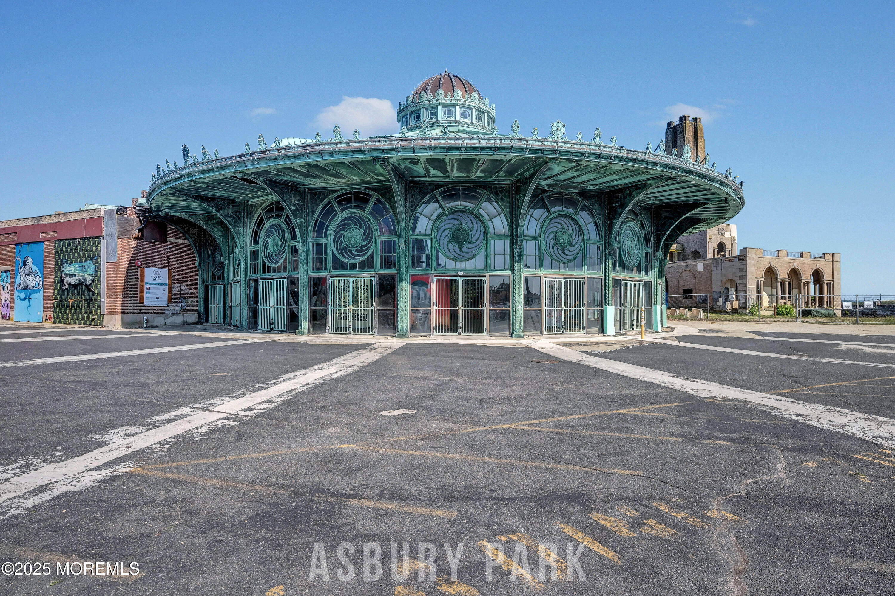 81 Inskip Avenue Ocean Grove, NJ 07756 - Photo 80 of 86 a view of a volley ball court