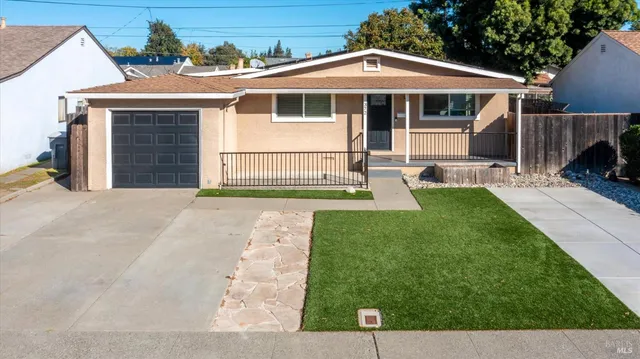 $533,000 | 372 Acacia Street, Vacaville, CA 95688