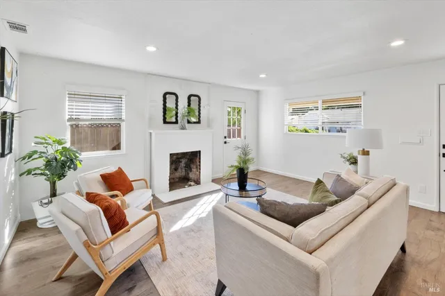 $533,000 | 372 Acacia Street, Vacaville, CA 95688