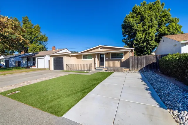 $533,000 | 372 Acacia Street, Vacaville, CA 95688