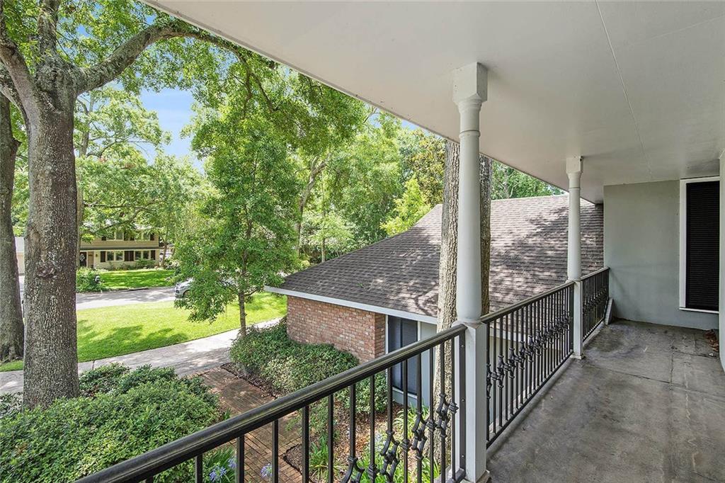 302 Southern Road River Ridge, LA 70123 - Photo 3 of 30