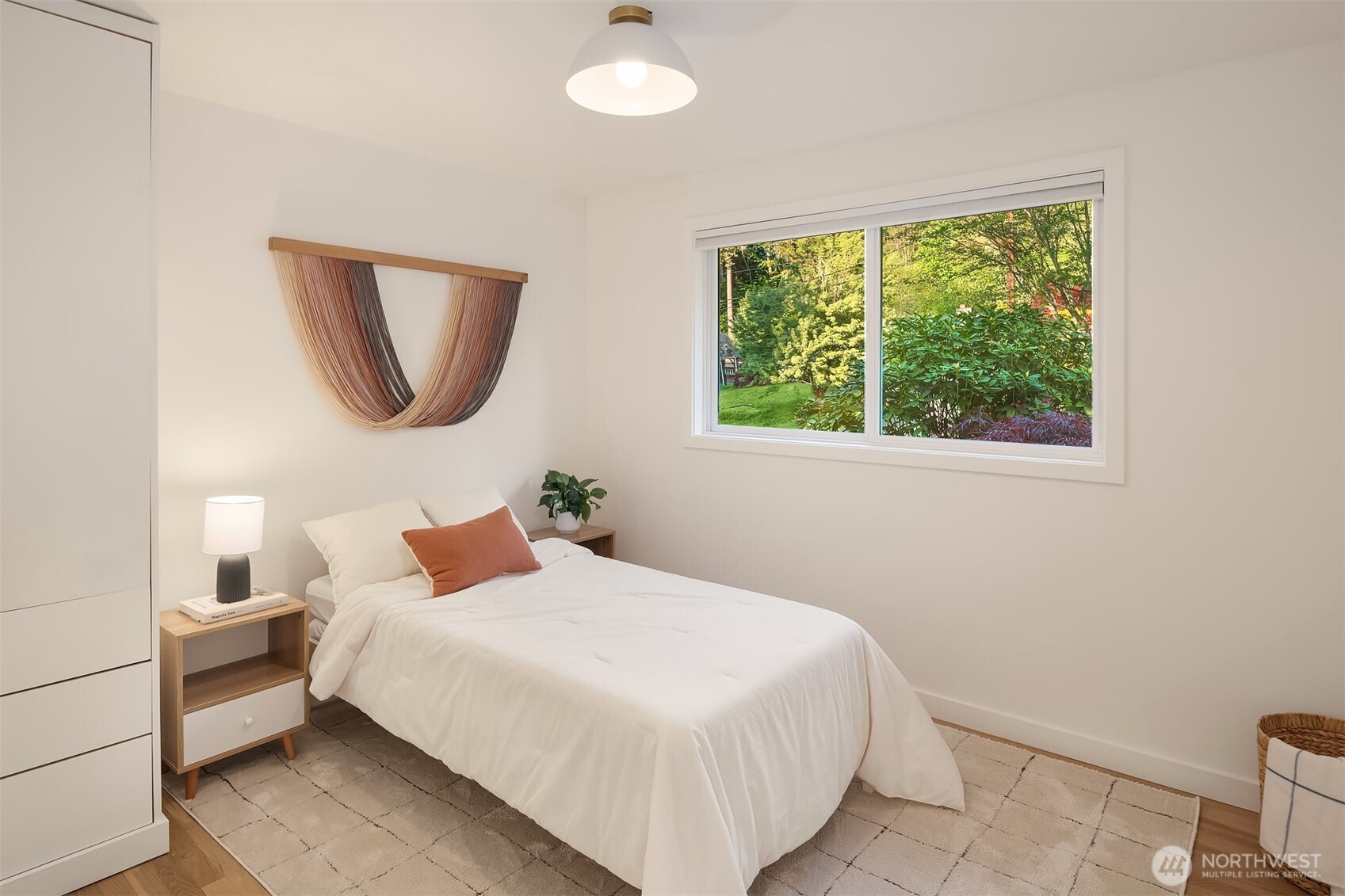 24024 95th Place West Edmonds, WA 98020 - Photo 19 of 40