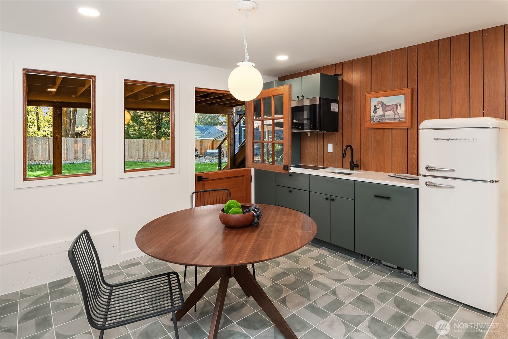 24024 95th Place West Edmonds, WA 98020 - Photo 26 of 40