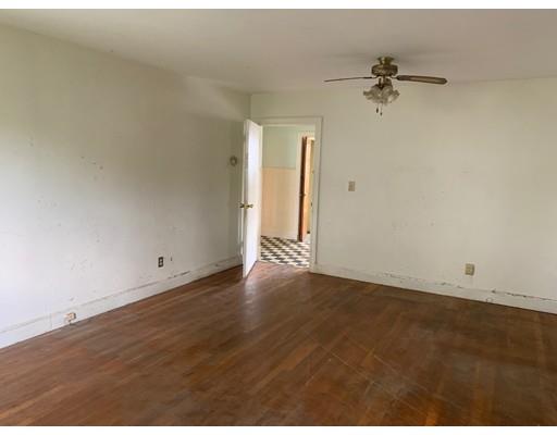 940 Stafford Road Fall River, MA 02721 - Photo 22 of 41 Gallery Image 22