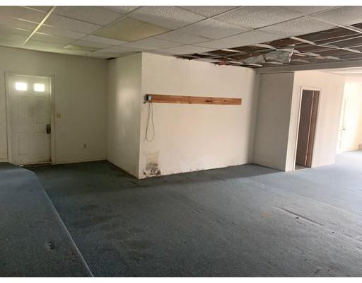 940 Stafford Road Fall River, MA 02721 - Photo 36 of 41 Gallery Image 36