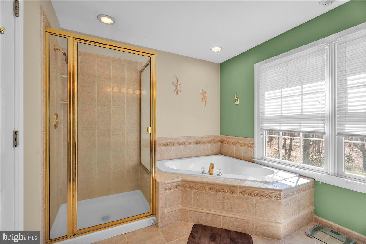143 Russell Avenue Sicklerville, NJ 08081 - Photo 14 of 24