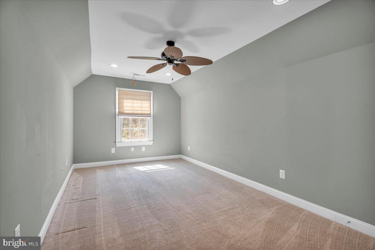143 Russell Avenue Sicklerville, NJ 08081 - Photo 17 of 24