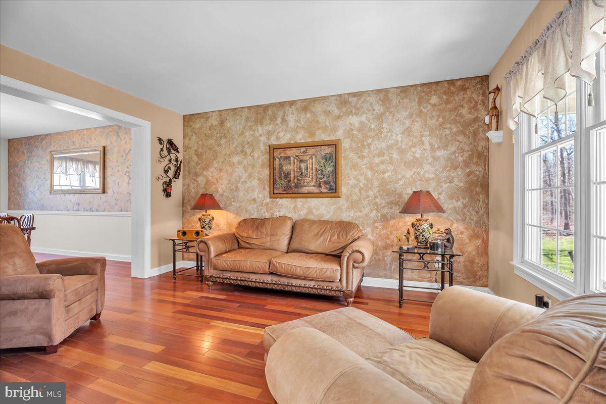 143 Russell Avenue Sicklerville, NJ 08081 - Photo 8 of 24