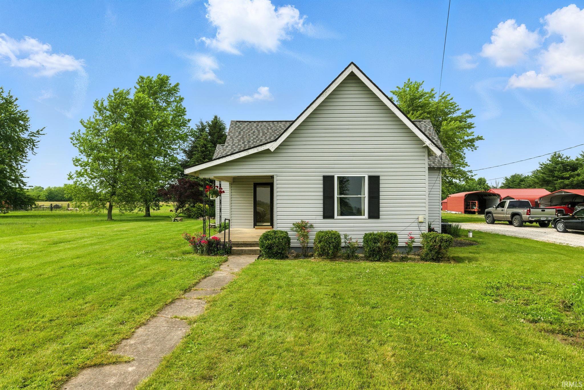 512 East Pike Street Kirklin, IN 46050 - Photo 2 of 23