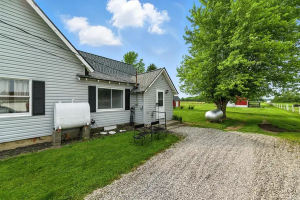 $165,000 | 512 East Pike Street, Kirklin, IN 46050