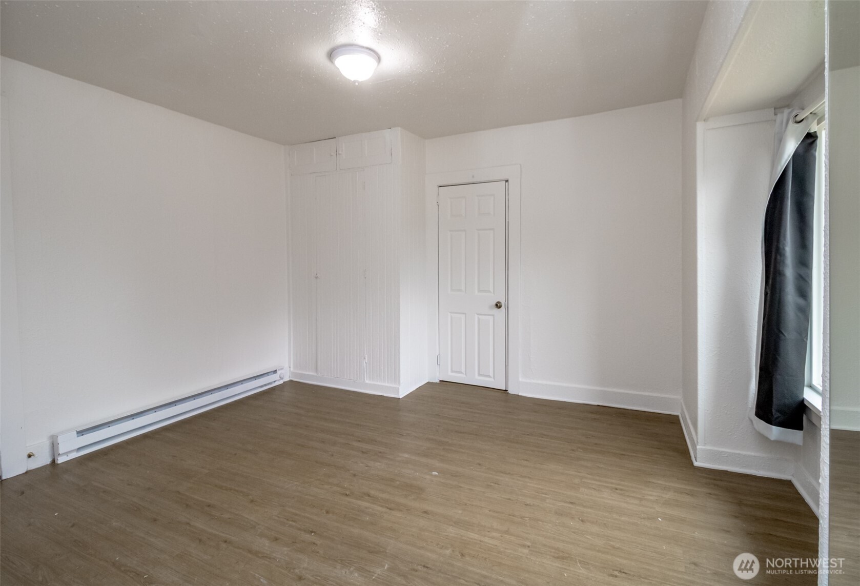 14402 56th Avenue South, Unit B Tukwila, WA 98168 - Photo 21 of 29