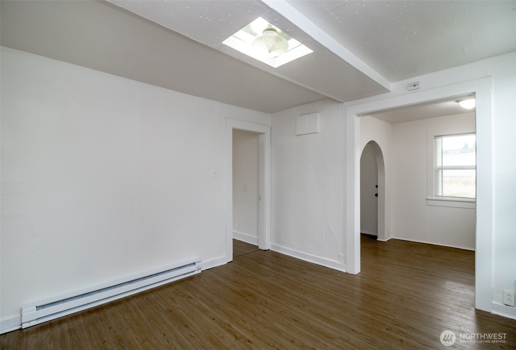 14402 56th Avenue South, Unit B Tukwila, WA 98168 - Photo 8 of 29