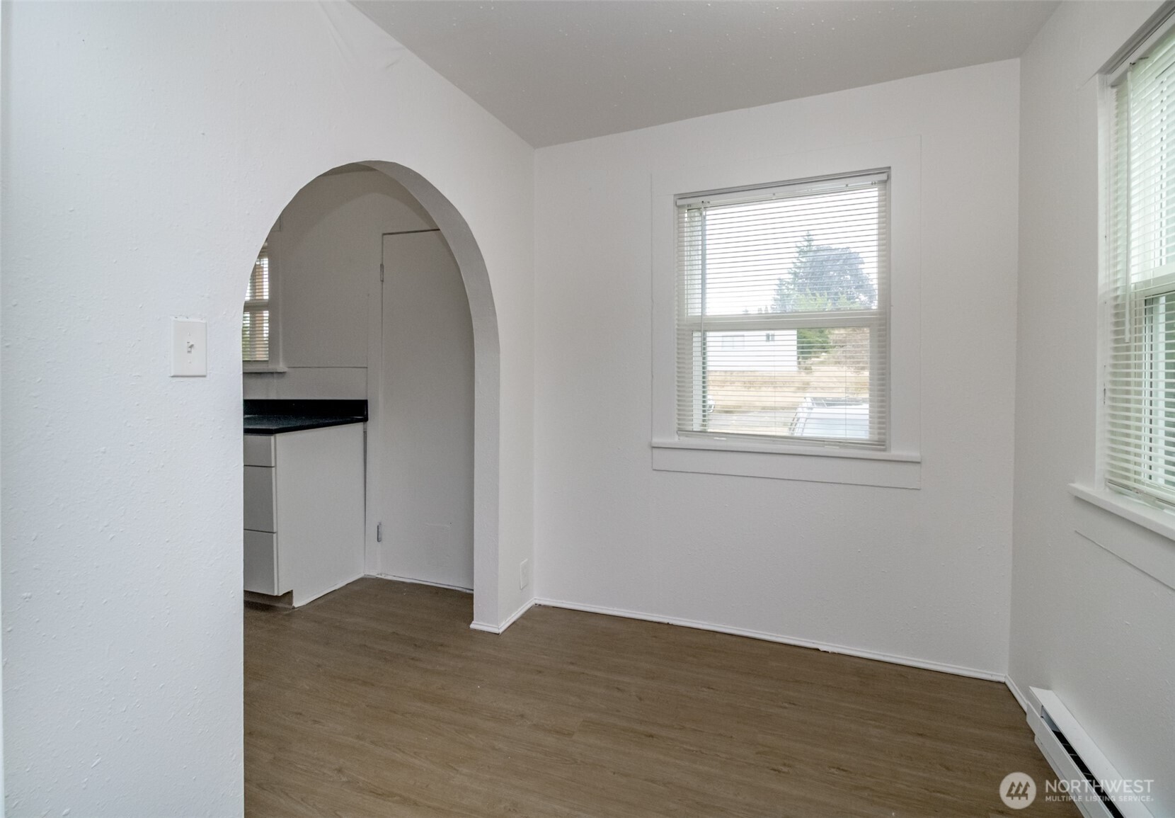 14402 56th Avenue South, Unit B Tukwila, WA 98168 - Photo 10 of 29