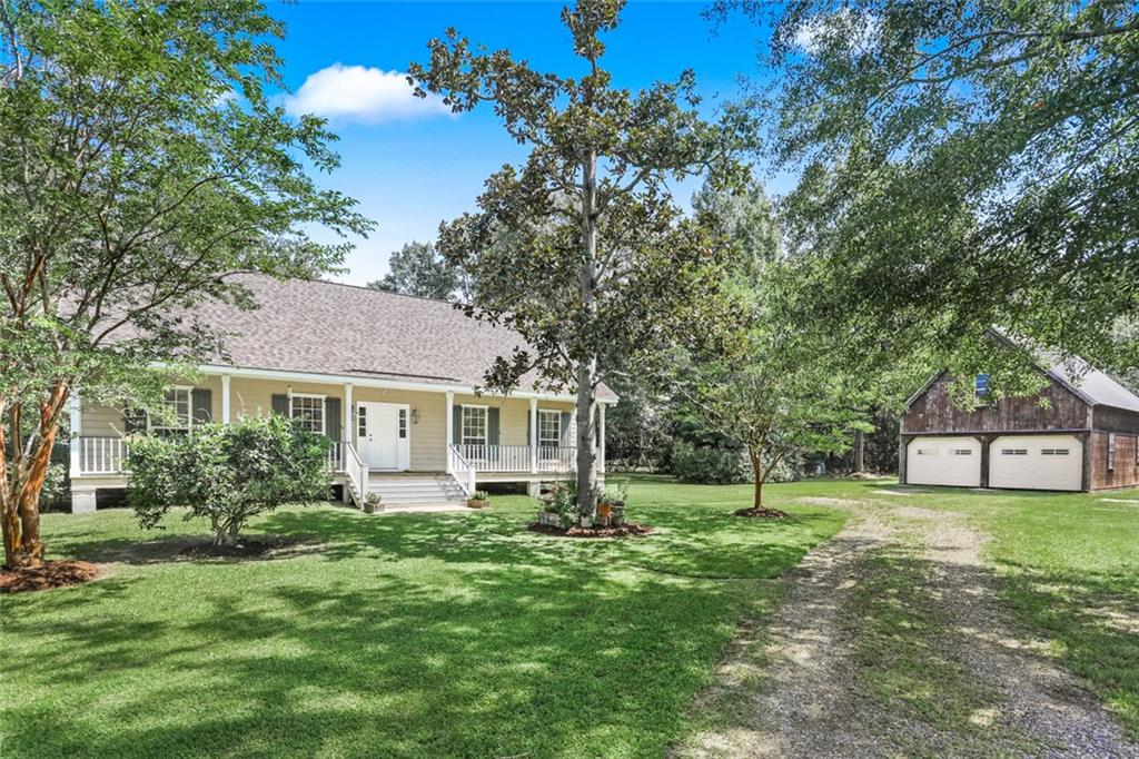 29169 Berry Todd Road Lacombe, LA 70445 - Photo 3 of 28 Gallery Image 3