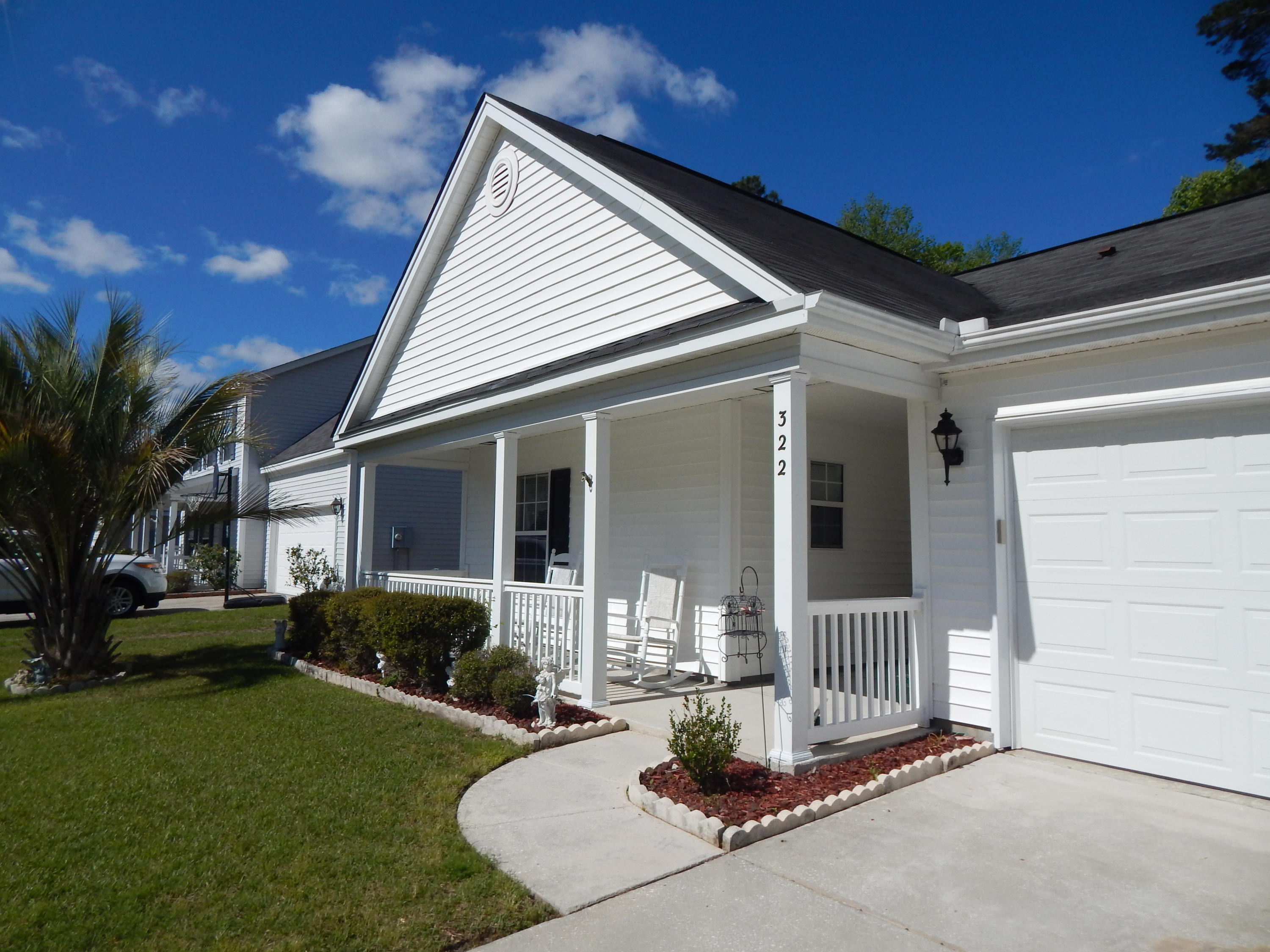 322 Eagle Ridge Road Summerville, SC 29485 - Photo 2 of 16 DSCN1374