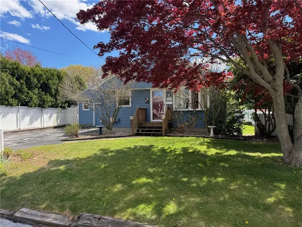 $389,900 | 150 Salem Avenue, Cranston, RI 02920
