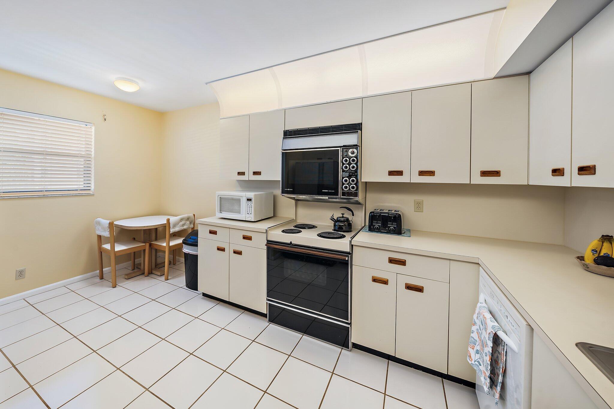300 North Hwy A1A, Unit 203C Jupiter, FL 33477 - Photo 13 of 44 005-300NHighwayA1AC203-Jupiter-FL-SMALL