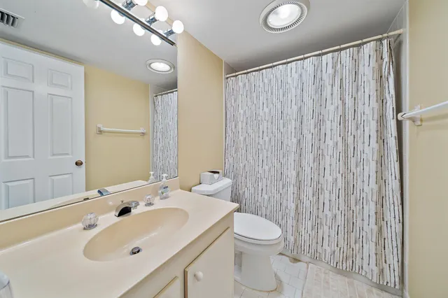 $329,000 | 300 North Hwy A1A, Unit 203C, Jupiter, FL 33477