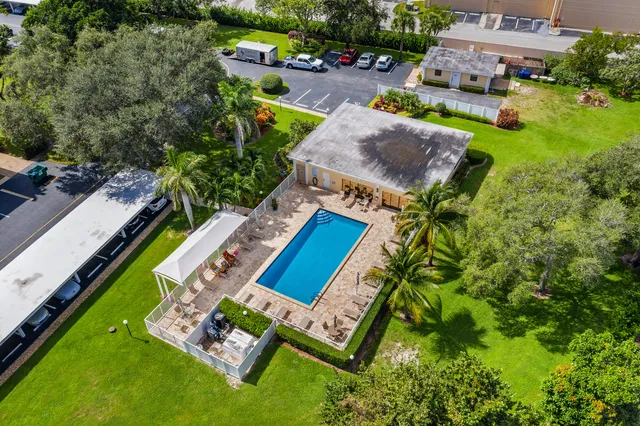 $329,000 | 300 North Hwy A1A, Unit 203C, Jupiter, FL 33477