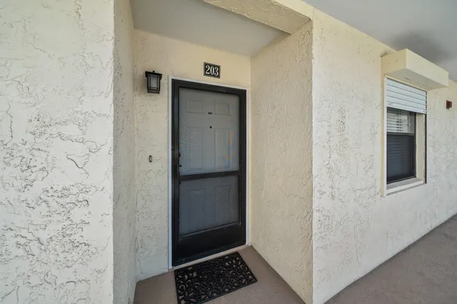 $329,000 | 300 North Hwy A1A, Unit 203C, Jupiter, FL 33477