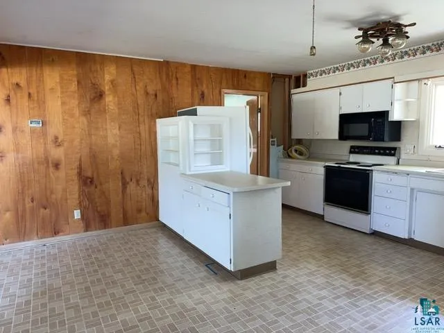 $78,000 | 1301 13th Avenue, International Falls, MN 56649