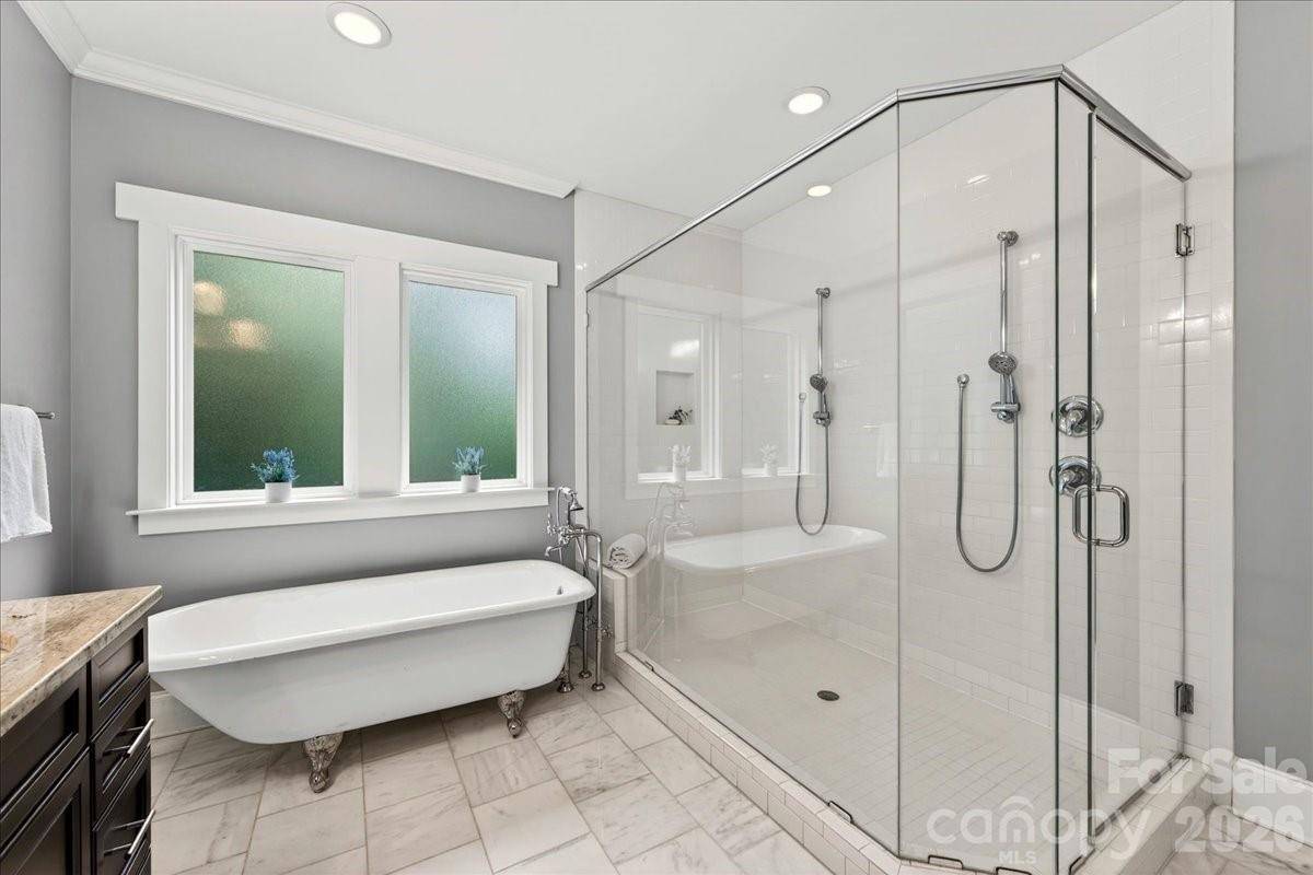 1624 Brook Road Charlotte, NC 28205 - Photo 37 of 48 Gallery Image 37