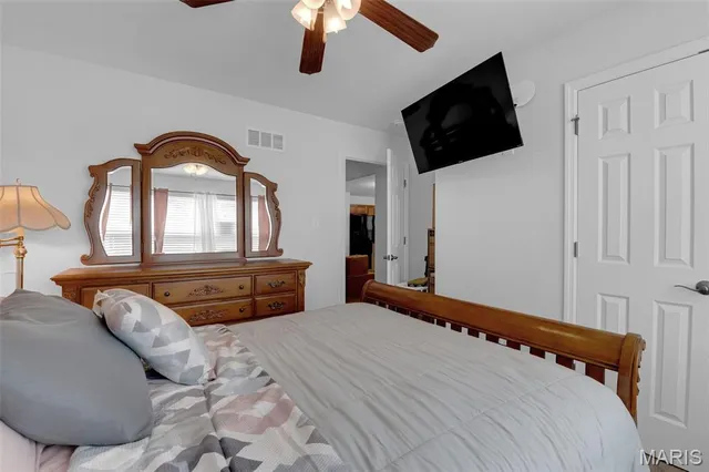 $200,000 | 4047-4049 Cottage Avenue, St. Louis, MO 63113