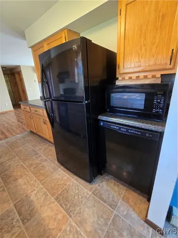 $200,000 | 1955 State Route, Waterville, NY 13480