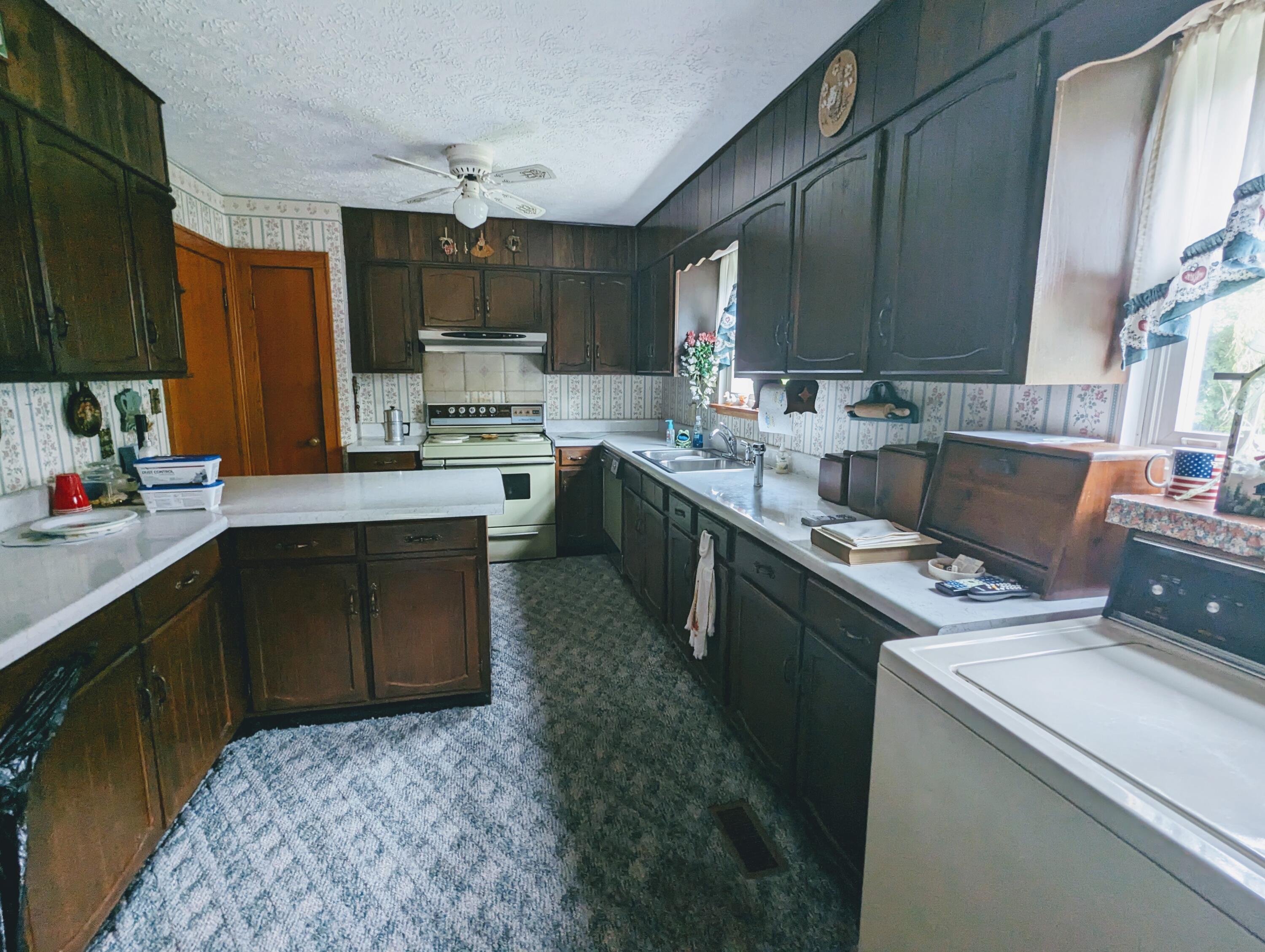 318 Reedy Ridge Clintwood, VA 24228 - Photo 22 of 30 PXL_20230810_145922100