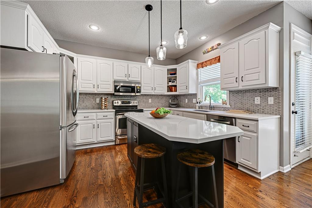 12141 South Rene Street Olathe, KS 66062 - Photo 19 of 47