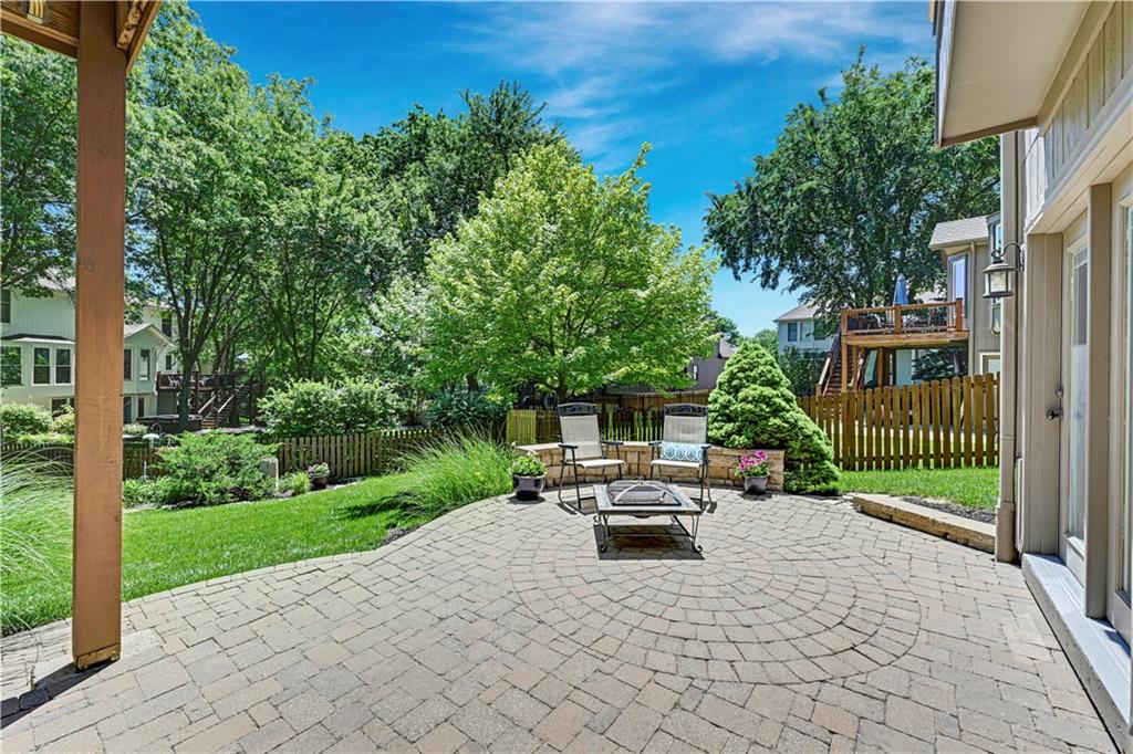 12141 South Rene Street Olathe, KS 66062 - Photo 43 of 47